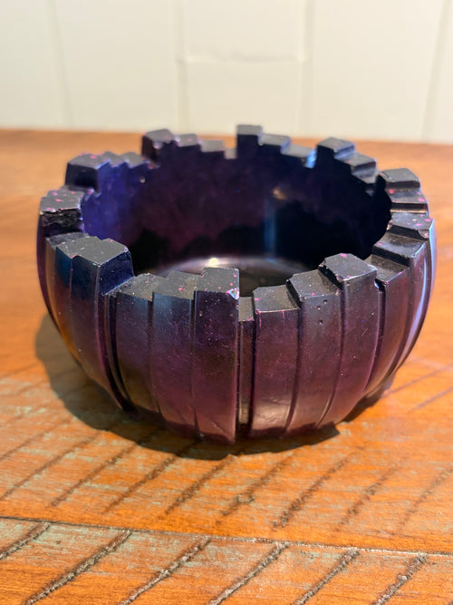 Couronne sculptée — bol décoratif en résine époxy