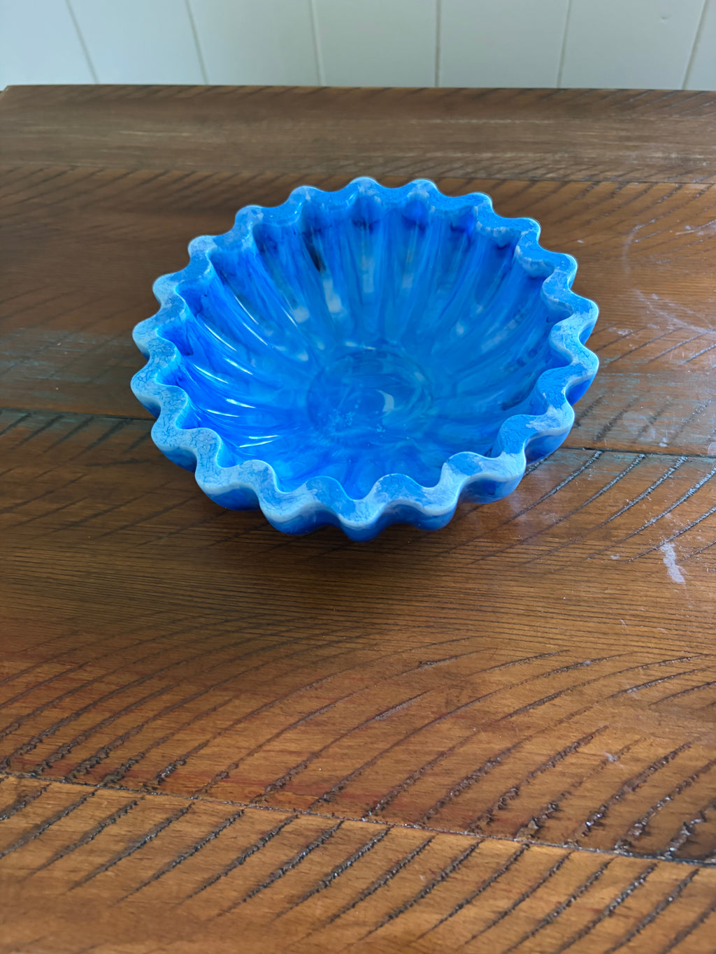 Écrin coquillage — bol décoratif en résine époxy